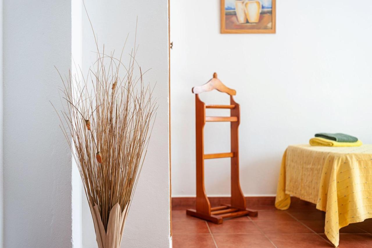 Apartamento Frank - Solo Familias Conil De La Frontera Exterior foto
