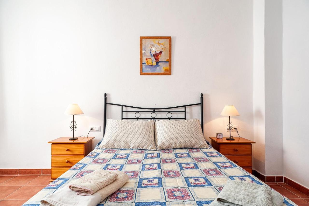 Apartamento Frank - Solo Familias Conil De La Frontera Exterior foto